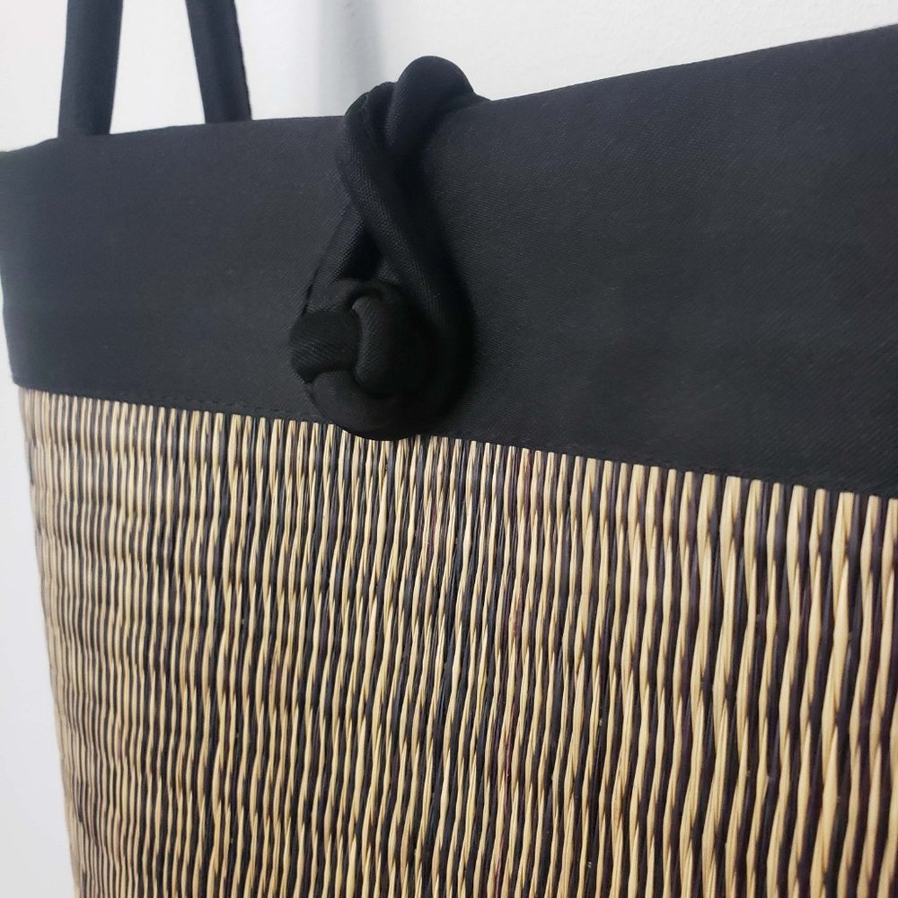 Baskets Of Cambodia Women's Reed Hard Bottom Zip Close Tote Purse Shoulder Bag - Picture 3 of 13